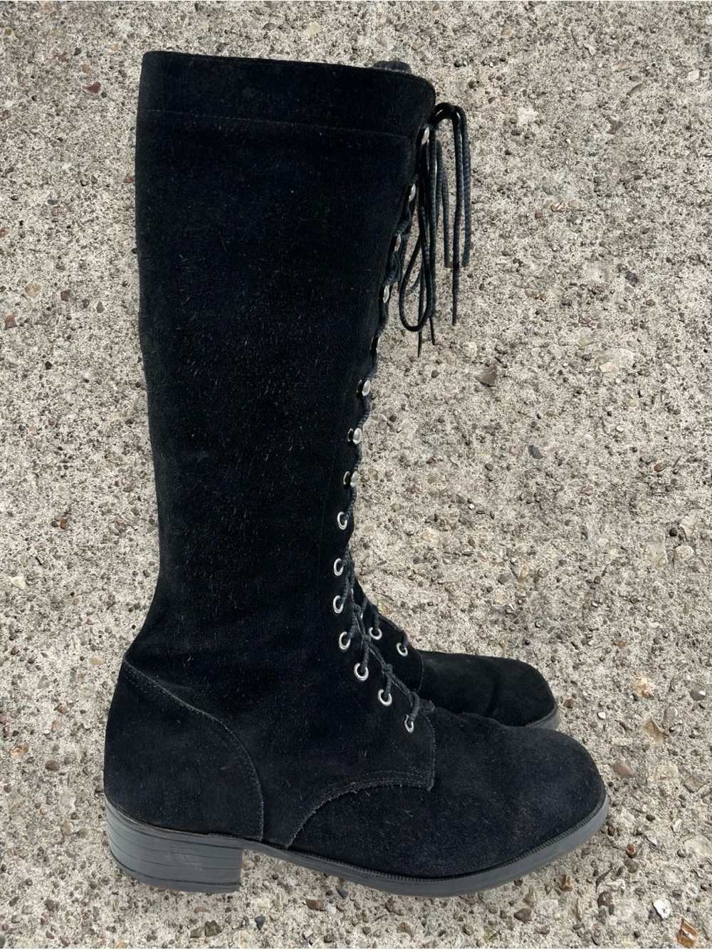 1960s vintage knee high lace up boots - Picture 2 of 7